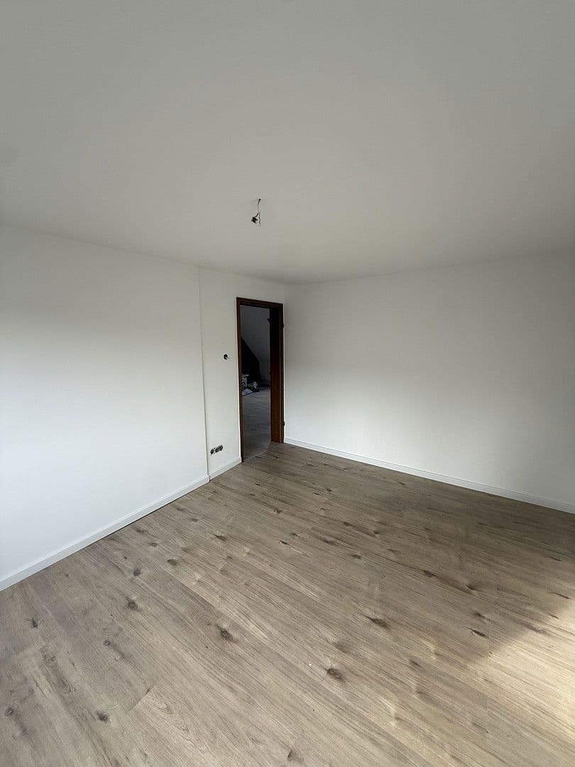 3 bedroom flat to rent, 80 m², Hellenthal, North Rhine-Westphalia 3 bedroom flat to rent, 80 m², Hellenthal, North Rhine-Westphalia