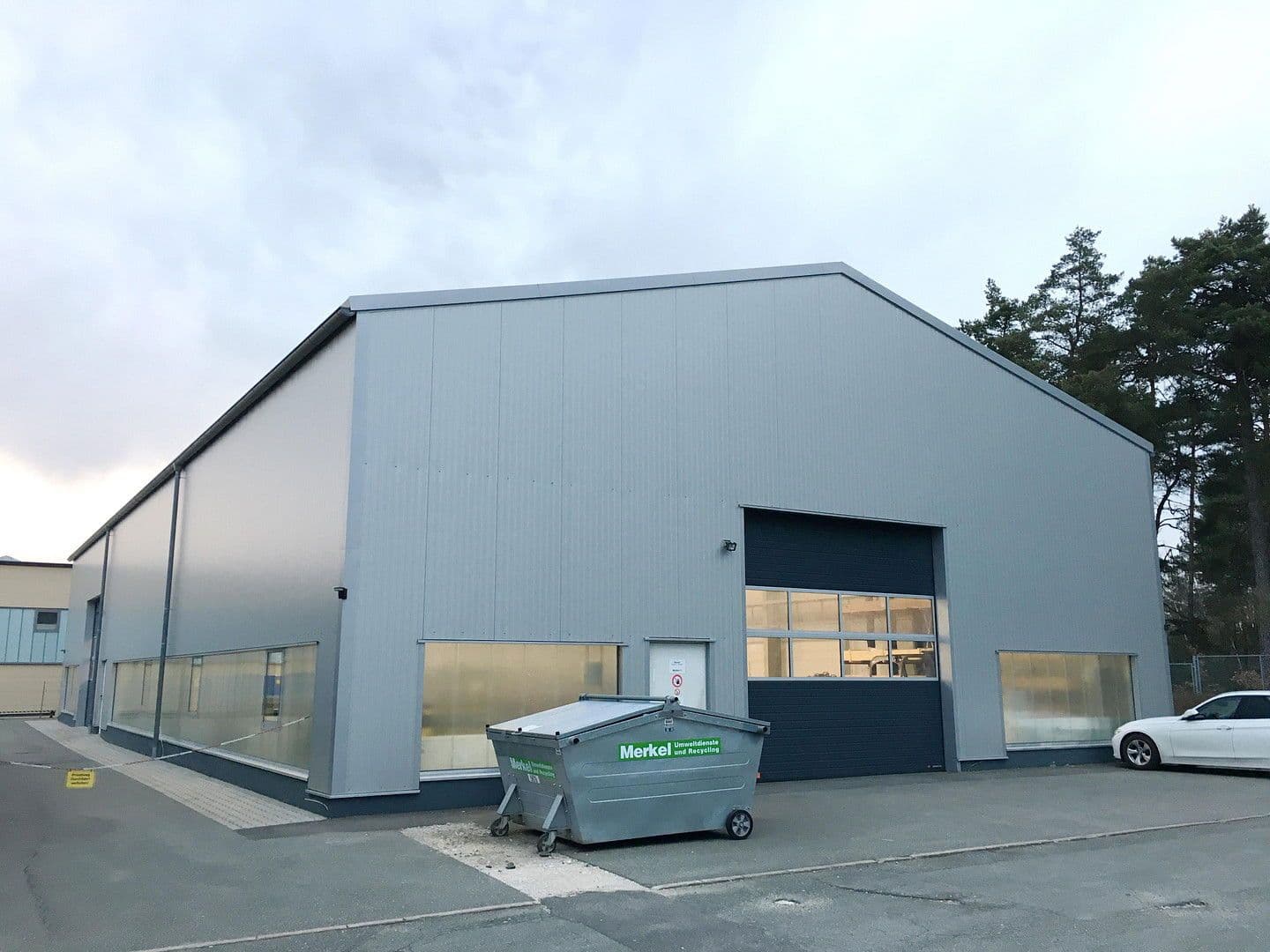 non-residential property to rent, 588 m², Mühllach 11, Röthenbach an der Pegnitz, Bavaria non-residential property to rent, 588 m², Mühllach 11, Röthenbach an der Pegnitz, Bavaria