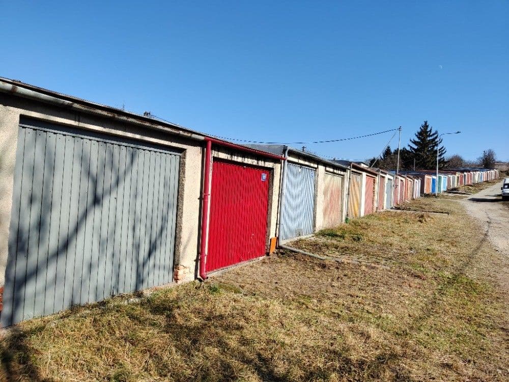 garage for sale, 19 m², Dlouhá, Šlapanice, Jihomoravský Region garage for sale, 19 m², Dlouhá, Šlapanice, Jihomoravský Region