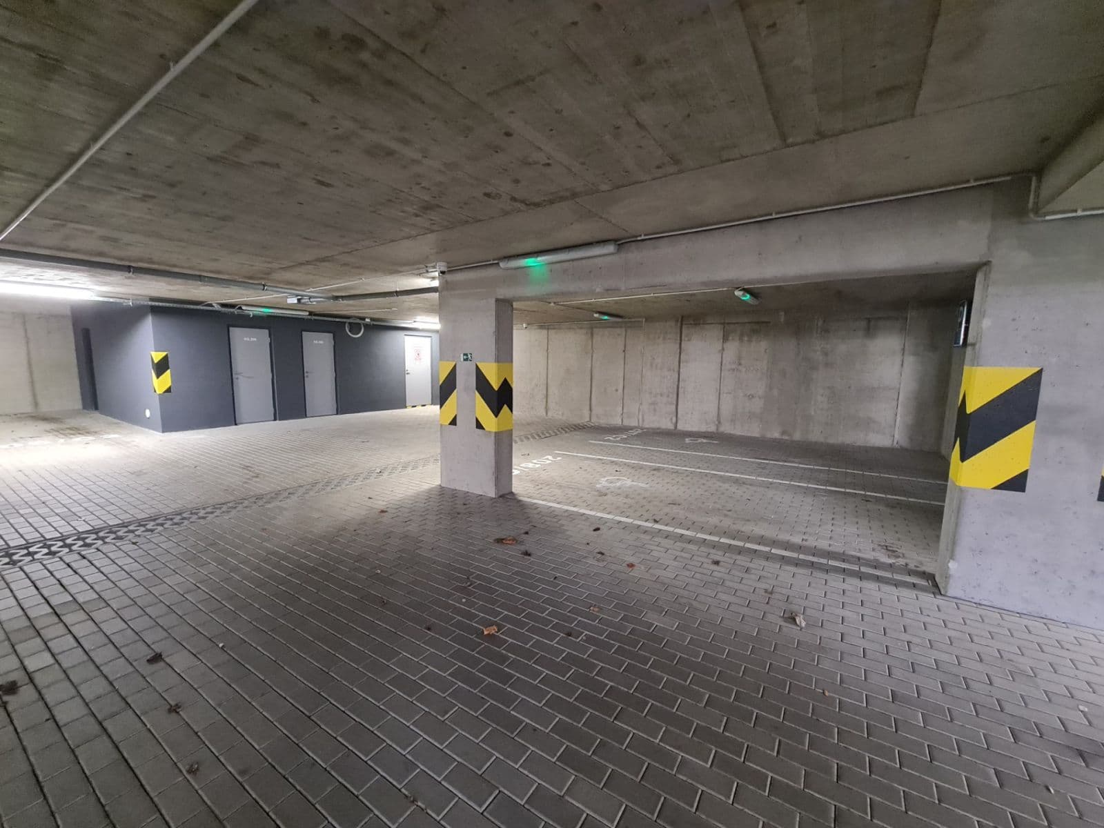 garage to rent, 15 m², Makedonská, Prague, Prague garage to rent, 15 m², Makedonská, Prague, Prague