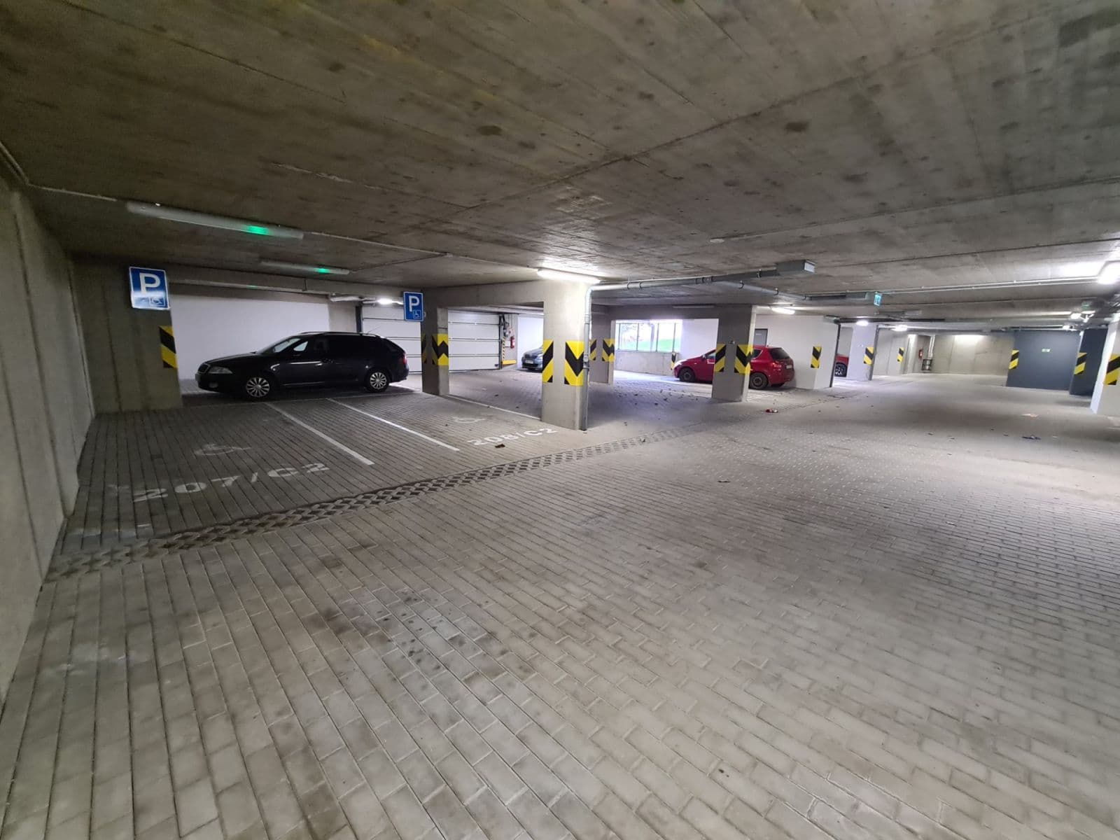 garage to rent, 15 m², Makedonská, Prague, Prague garage to rent, 15 m², Makedonská, Prague, Prague