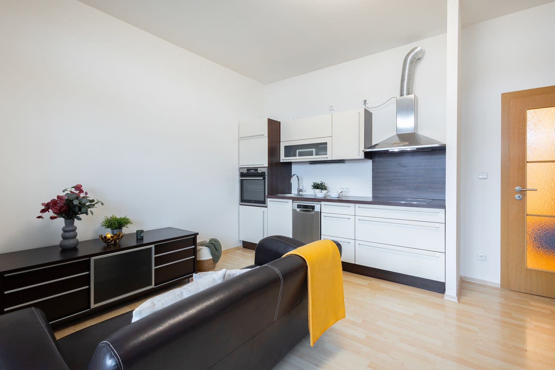 1 bedroom with open-plan kitchen flat for sale, 50 m², Českomoravská, Prague, Prague 1 bedroom with open-plan kitchen flat for sale, 50 m², Českomoravská, Prague, Prague