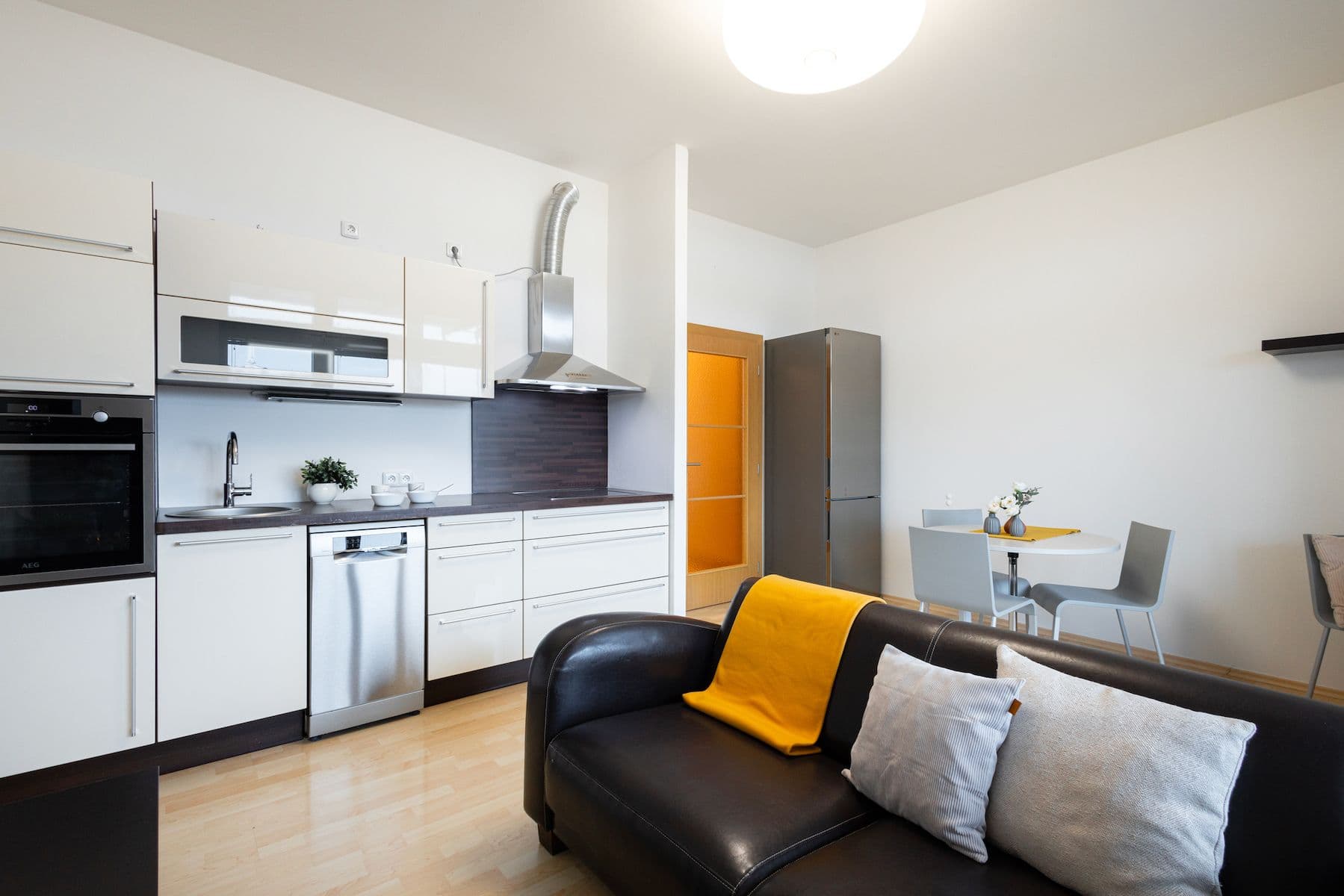 1 bedroom with open-plan kitchen flat for sale, 50 m², Českomoravská, Prague, Prague 1 bedroom with open-plan kitchen flat for sale, 50 m², Českomoravská, Prague, Prague