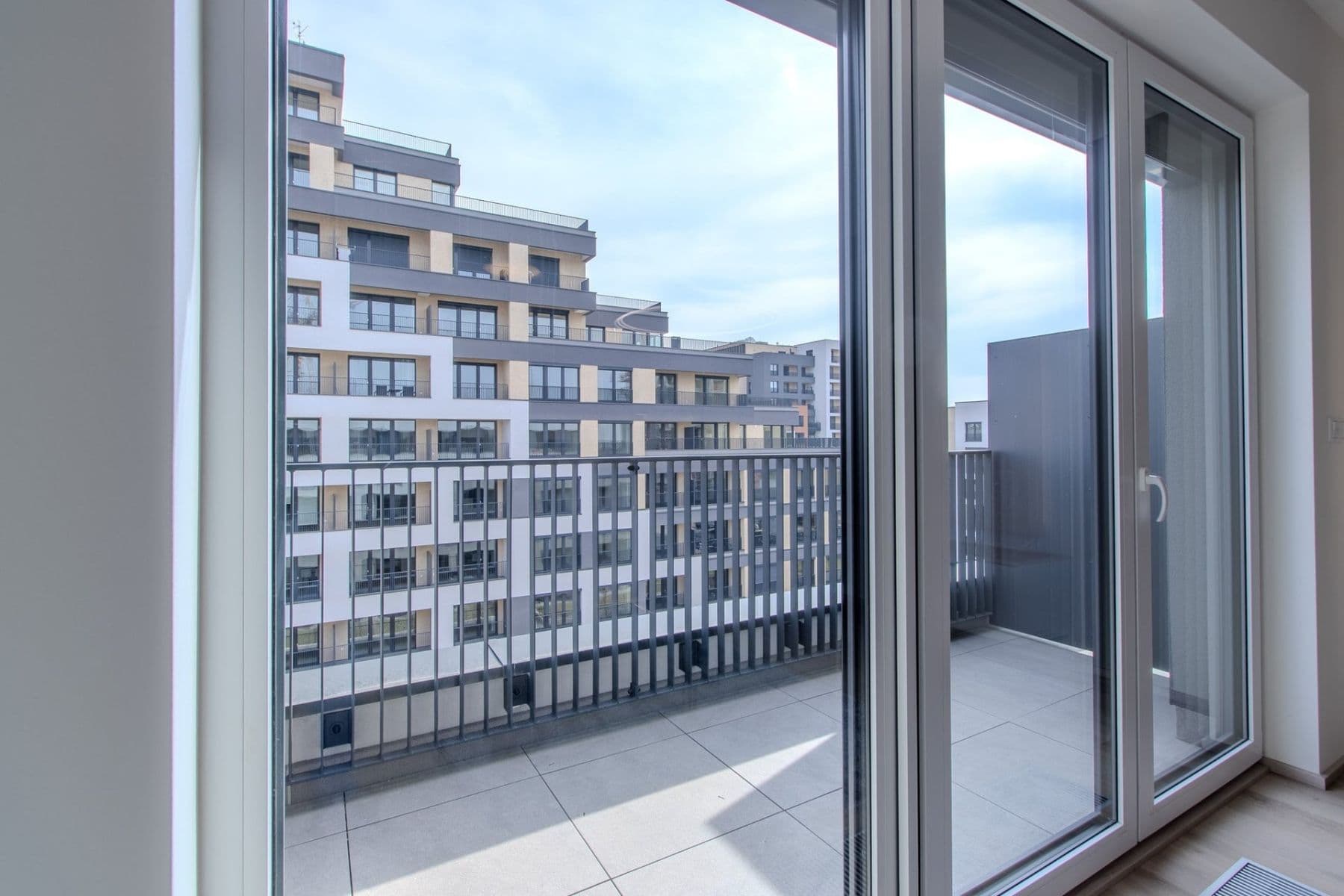 Studio flat to rent, 33 m², Poděbradská, Prague, Prague Studio flat to rent, 33 m², Poděbradská, Prague, Prague