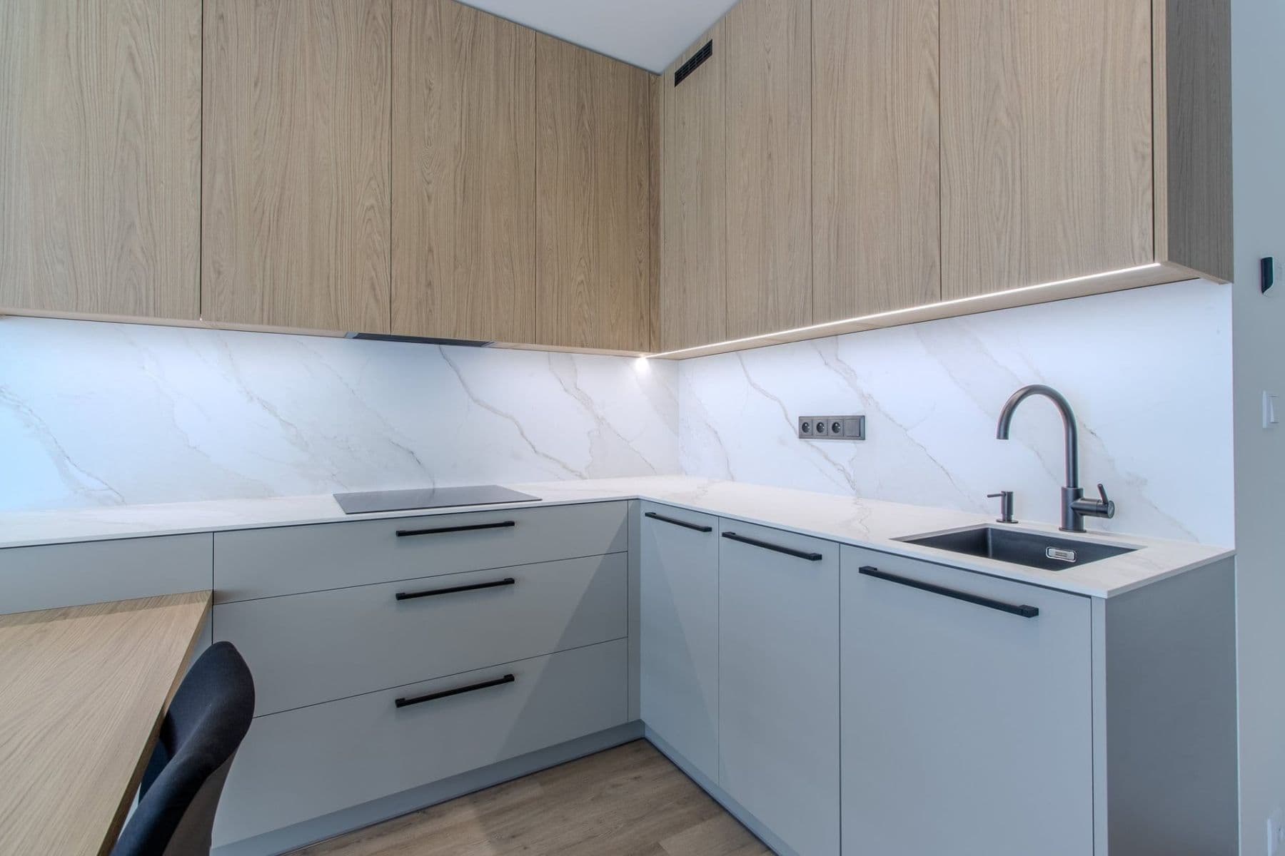 Studio flat to rent, 33 m², Poděbradská, Prague, Prague Studio flat to rent, 33 m², Poděbradská, Prague, Prague