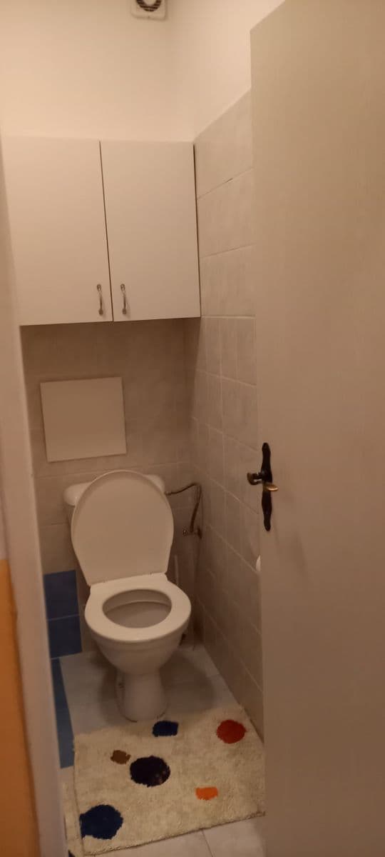 Studio flat to rent, 32 m², Školská, Hostivice, Středočeský Region Studio flat to rent, 32 m², Školská, Hostivice, Středočeský Region