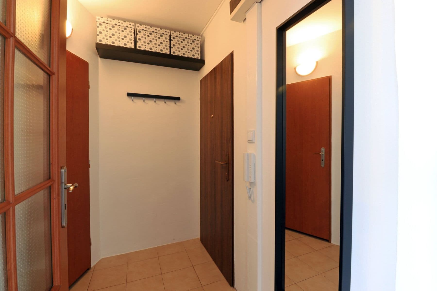 1 bedroom with open-plan kitchen flat to rent, 42 m², Na Radouči, Mladá Boleslav, Středočeský Region 1 bedroom with open-plan kitchen flat to rent, 42 m², Na Radouči, Mladá Boleslav, Středočeský Region