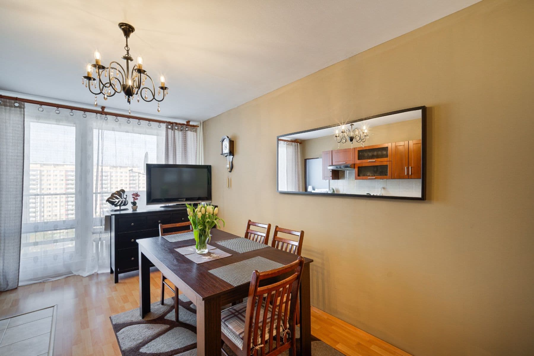 3 bedroom with open-plan kitchen flat to rent, 70 m², Frýdlantská, Prague, Prague 3 bedroom with open-plan kitchen flat to rent, 70 m², Frýdlantská, Prague, Prague