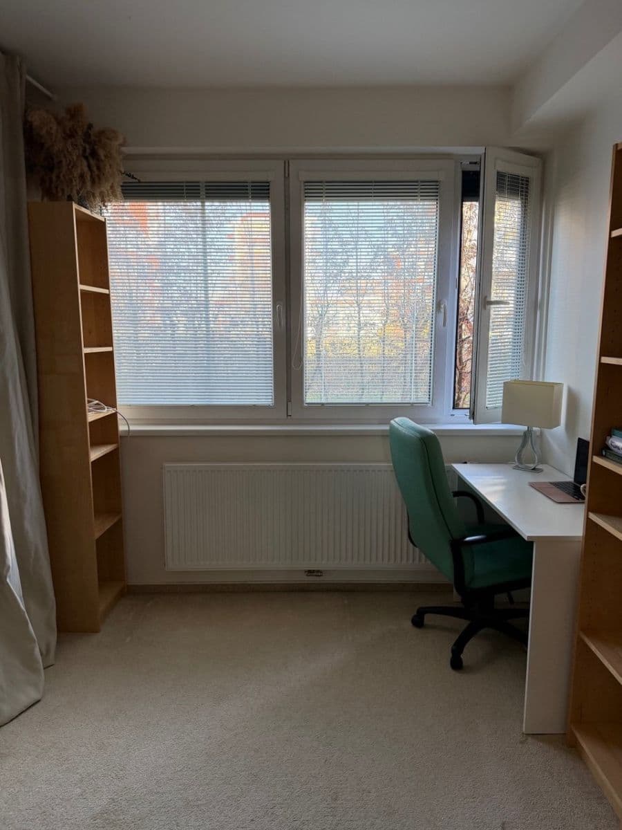 2 bedroom with open-plan kitchen flat to rent, 63 m², Nepomuckých, Prague, Prague 2 bedroom with open-plan kitchen flat to rent, 63 m², Nepomuckých, Prague, Prague