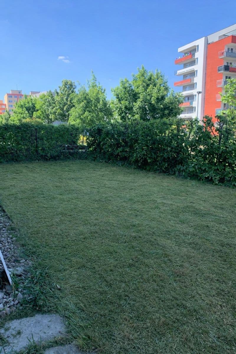 2 bedroom with open-plan kitchen flat to rent, 63 m², Nepomuckých, Prague, Prague 2 bedroom with open-plan kitchen flat to rent, 63 m², Nepomuckých, Prague, Prague