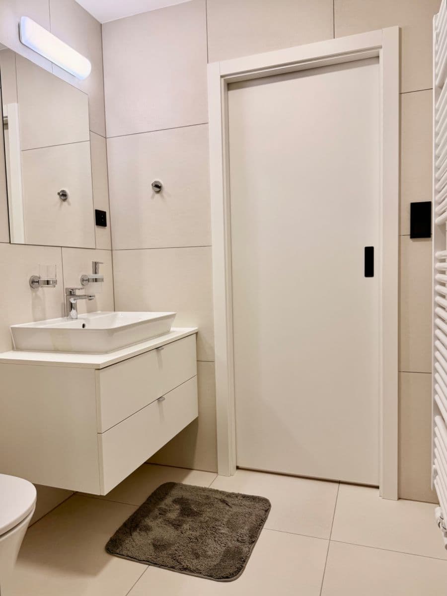 Studio flat to rent, 30 m², Krymská, Prague, Prague Studio flat to rent, 30 m², Krymská, Prague, Prague