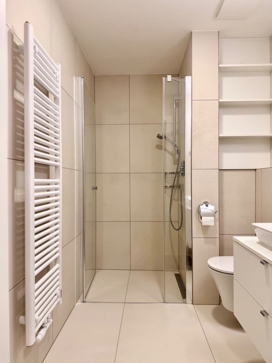 Studio flat to rent, 30 m², Krymská, Prague, Prague Studio flat to rent, 30 m², Krymská, Prague, Prague