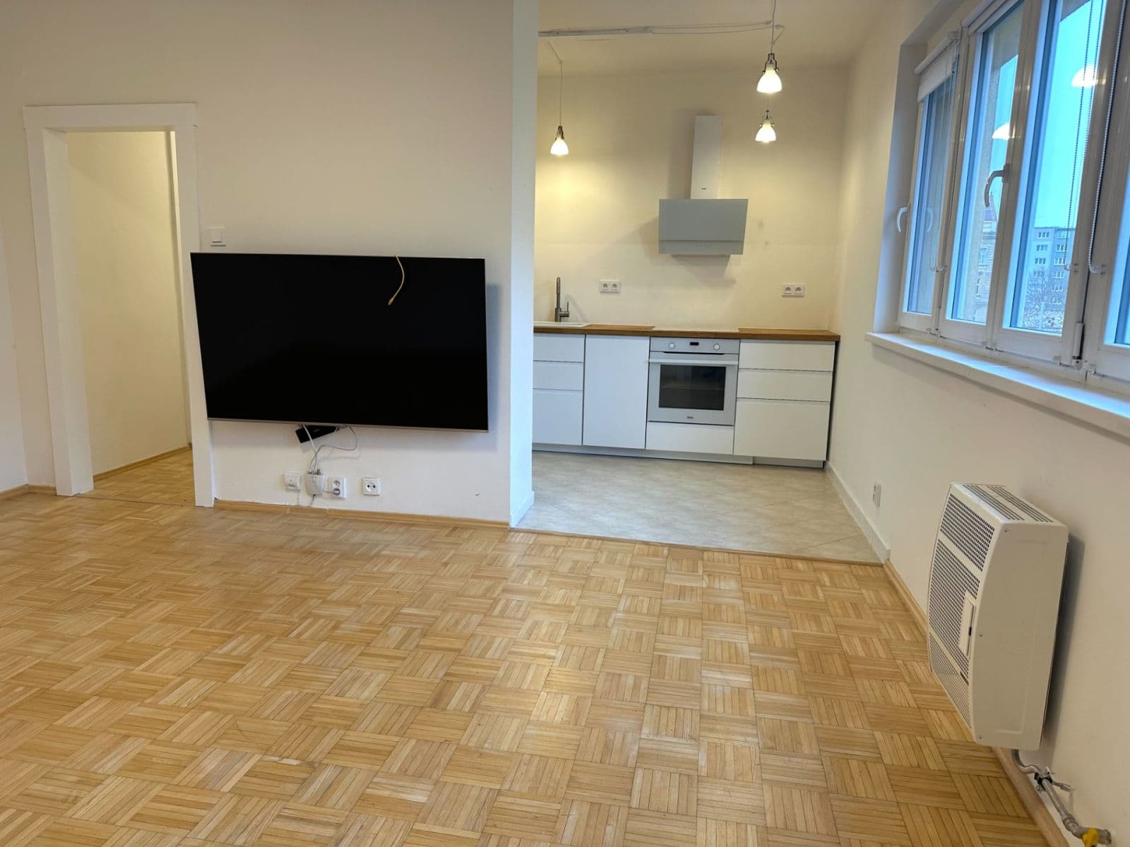 1 bedroom with open-plan kitchen flat to rent, 43 m², U Staré plynárny, Prague, Prague 1 bedroom with open-plan kitchen flat to rent, 43 m², U Staré plynárny, Prague, Prague