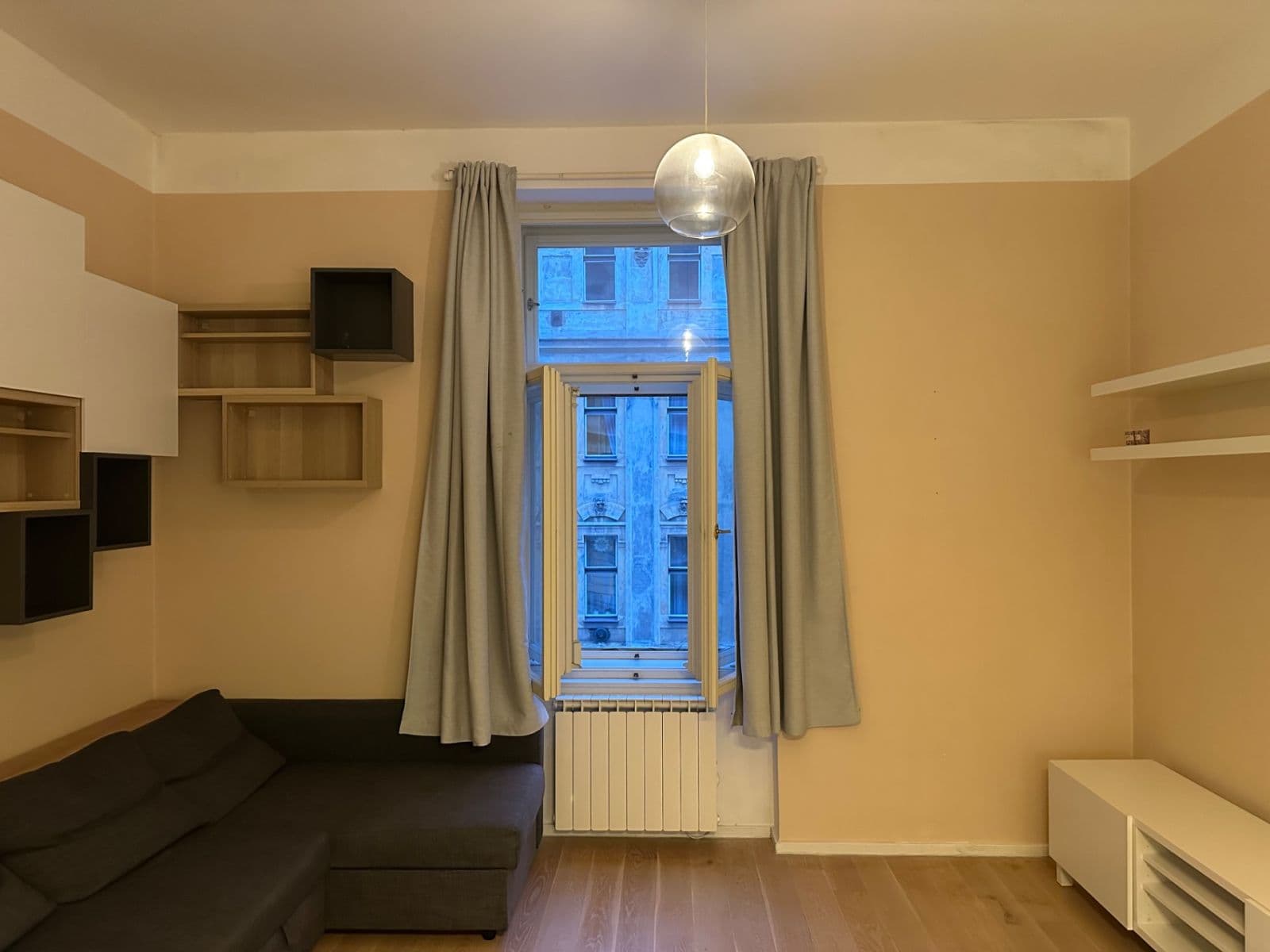 1 bedroom with open-plan kitchen flat to rent, 40 m², U Studánky, Prague, Prague 1 bedroom with open-plan kitchen flat to rent, 40 m², U Studánky, Prague, Prague