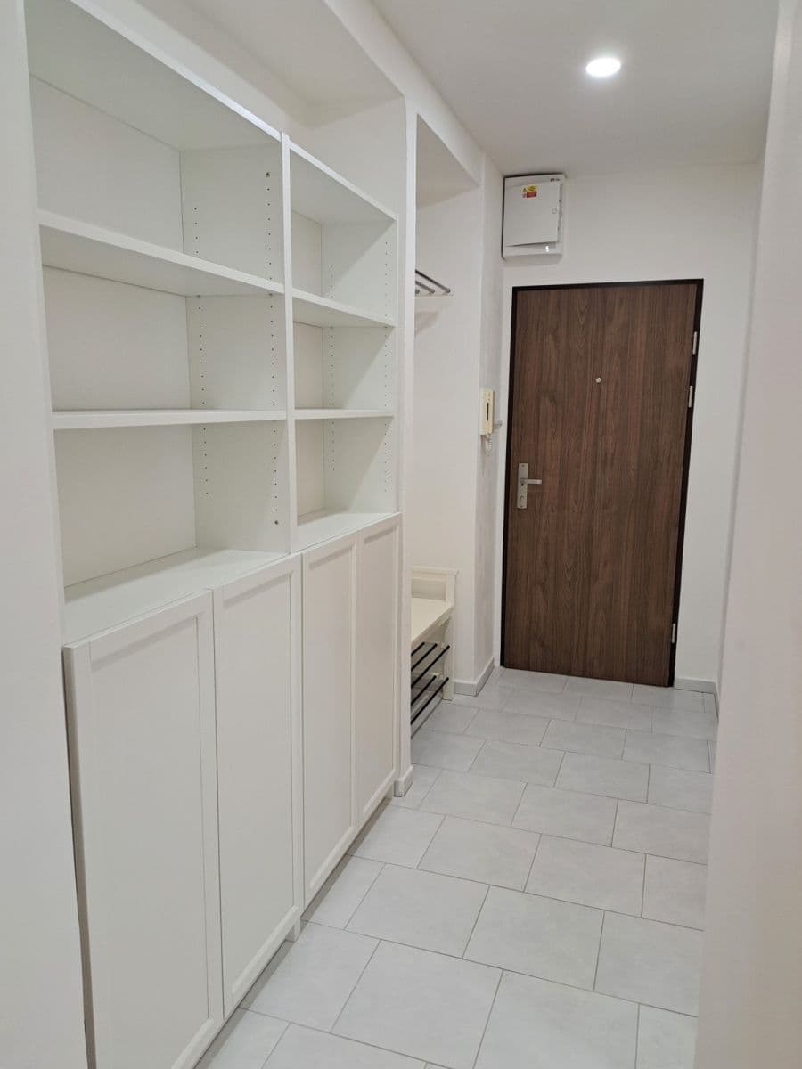 2 bedroom flat for sale, 52 m², třída SNP, Hradec Králové, Královéhradecký Region 2 bedroom flat for sale, 52 m², třída SNP, Hradec Králové, Královéhradecký Region