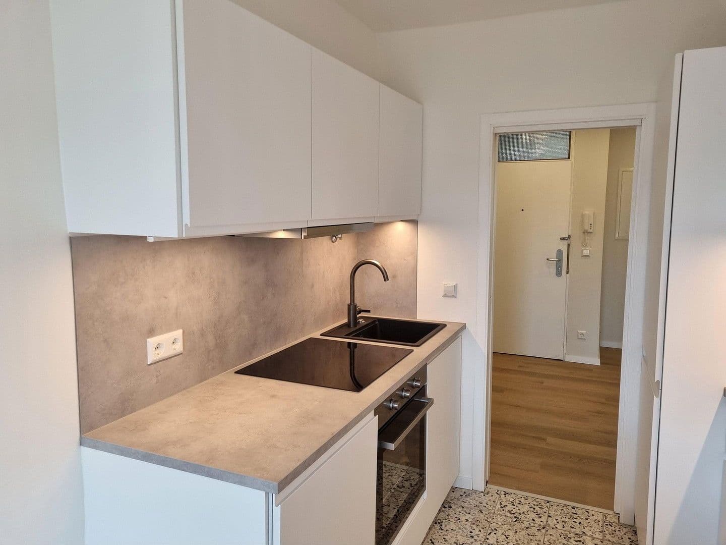 flat to rent, 15 m², Karlsruhe, Baden-Württemberg flat to rent, 15 m², Karlsruhe, Baden-Württemberg