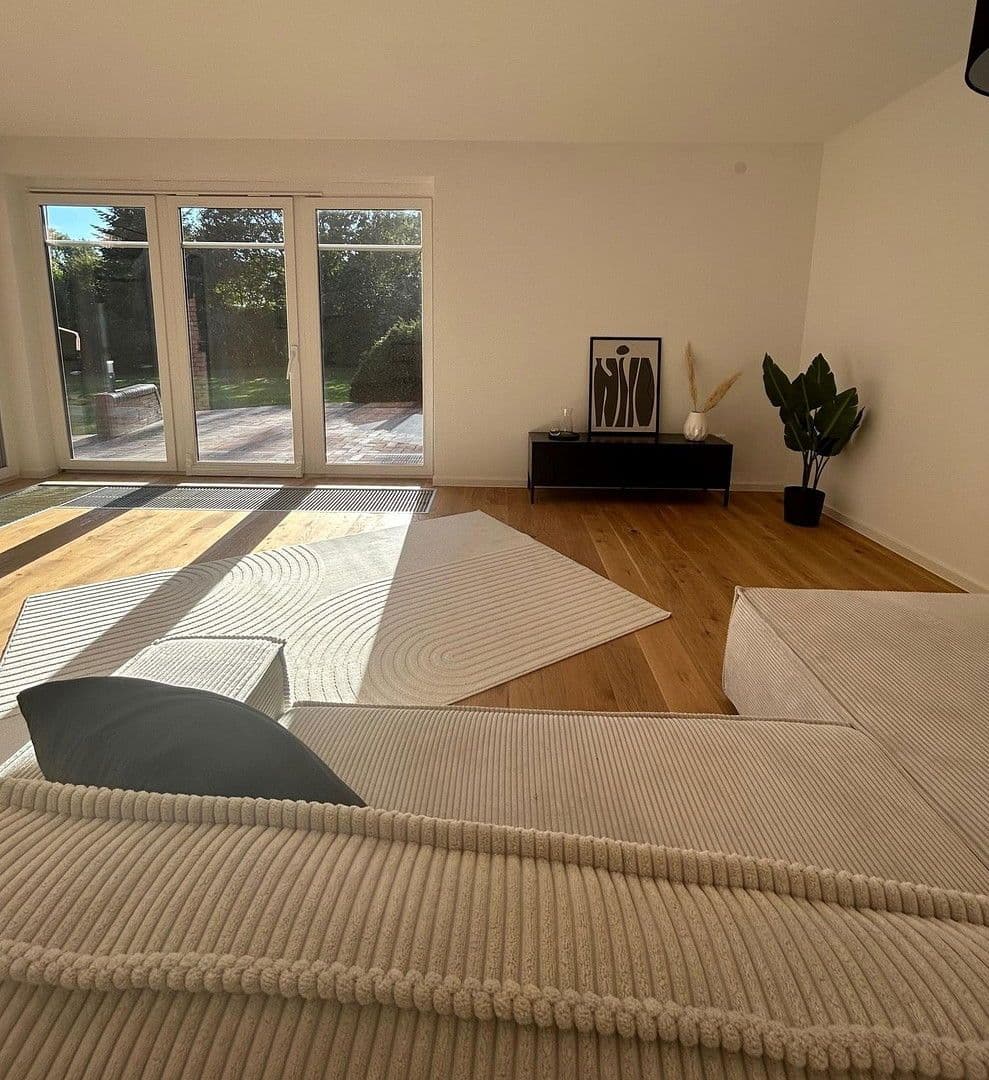 house to rent, 250 m², Dahlienstraße, Upgant-Schott, Lower Saxony house to rent, 250 m², Dahlienstraße, Upgant-Schott, Lower Saxony