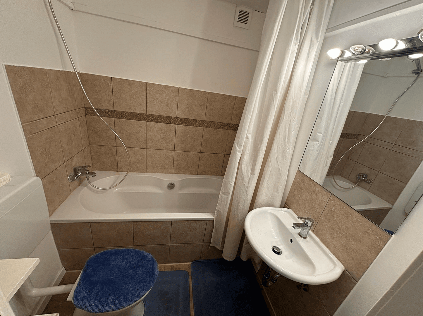 2 bedroom with open-plan kitchen flat for sale, 73 m², Düsseldorf, North Rhine-Westphalia 2 bedroom with open-plan kitchen flat for sale, 73 m², Düsseldorf, North Rhine-Westphalia