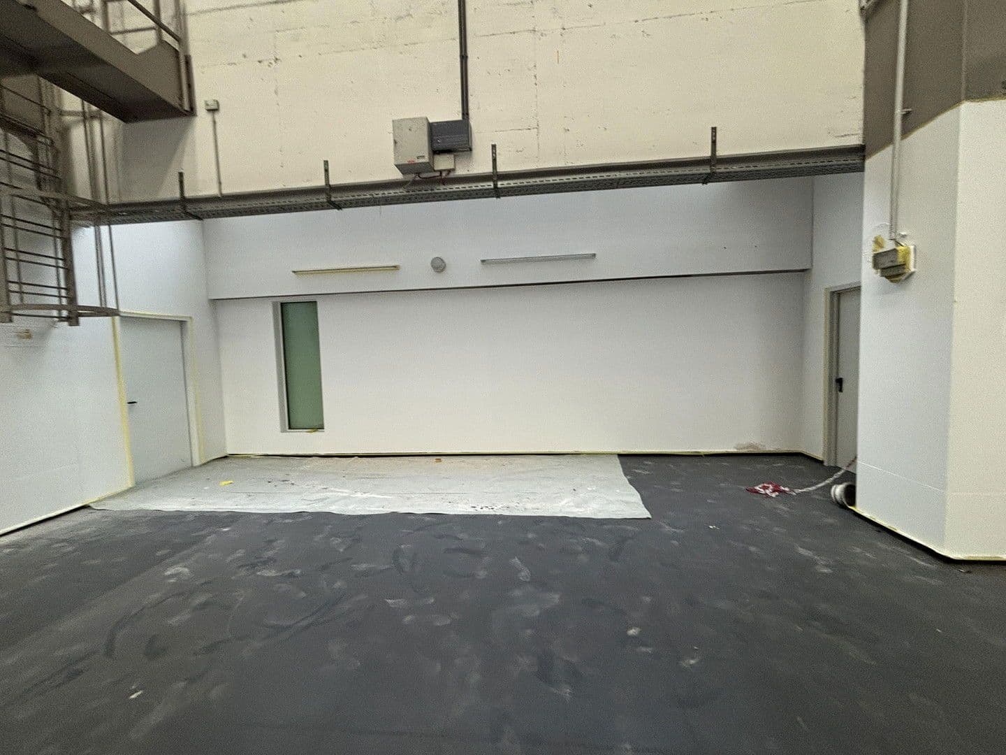 non-residential property to rent, 520 m², Moselstr. 14, Neuss, North Rhine-Westphalia non-residential property to rent, 520 m², Moselstr. 14, Neuss, North Rhine-Westphalia