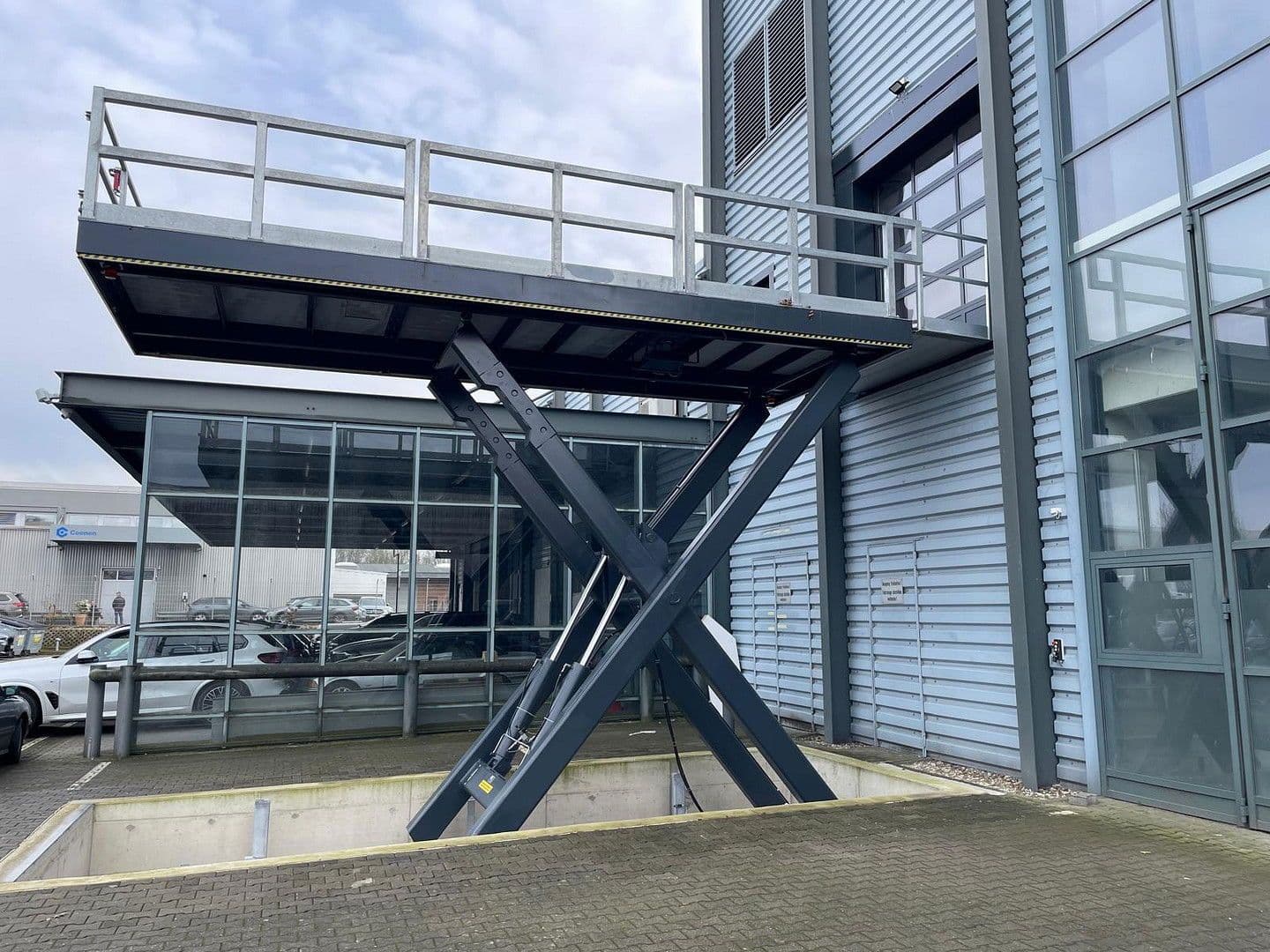 non-residential property to rent, 520 m², Moselstr. 14, Neuss, North Rhine-Westphalia non-residential property to rent, 520 m², Moselstr. 14, Neuss, North Rhine-Westphalia