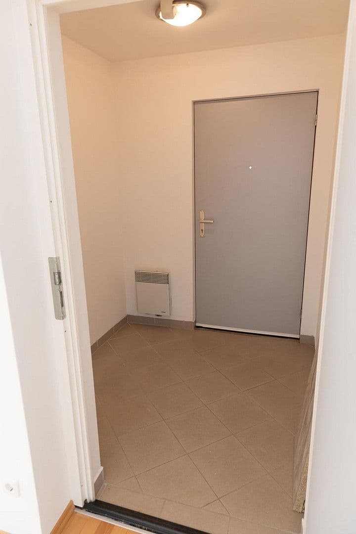 3 bedroom flat to rent, 80 m², Wiener Straße 14, Kirchschlag, Lower Austria 3 bedroom flat to rent, 80 m², Wiener Straße 14, Kirchschlag, Lower Austria