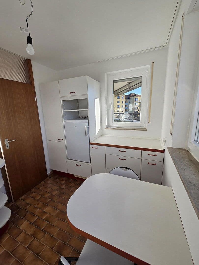 1 bedroom with open-plan kitchen flat to rent, 75 m², Landauerstrasse 30A, Stuttgart, Baden-Württemberg 1 bedroom with open-plan kitchen flat to rent, 75 m², Landauerstrasse 30A, Stuttgart, Baden-Württemberg