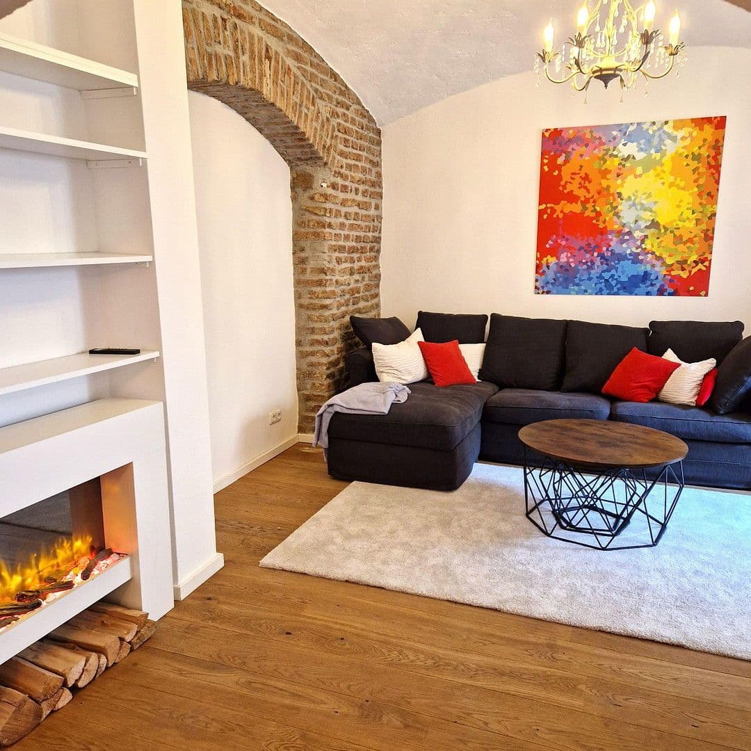 1 bedroom with open-plan kitchen flat to rent, 65 m², Liebigstr., München, Bavaria 1 bedroom with open-plan kitchen flat to rent, 65 m², Liebigstr., München, Bavaria