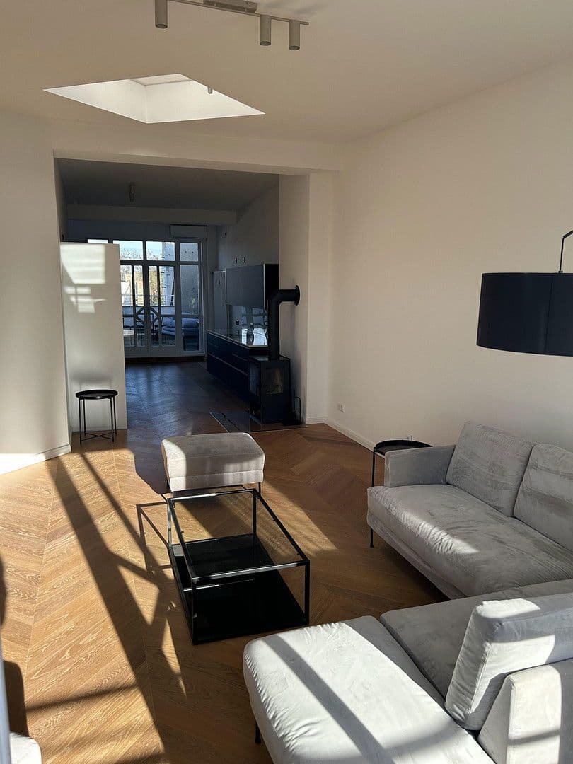 3 bedroom flat to rent, 108 m², Pestalozzistrasse 10, Berlin, Berlin 3 bedroom flat to rent, 108 m², Pestalozzistrasse 10, Berlin, Berlin