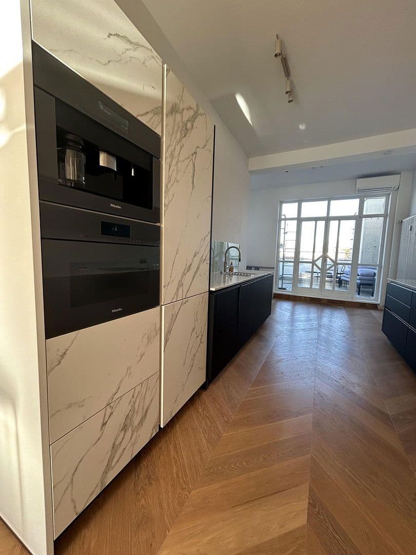 3 bedroom flat to rent, 108 m², Pestalozzistrasse 10, Berlin, Berlin 3 bedroom flat to rent, 108 m², Pestalozzistrasse 10, Berlin, Berlin