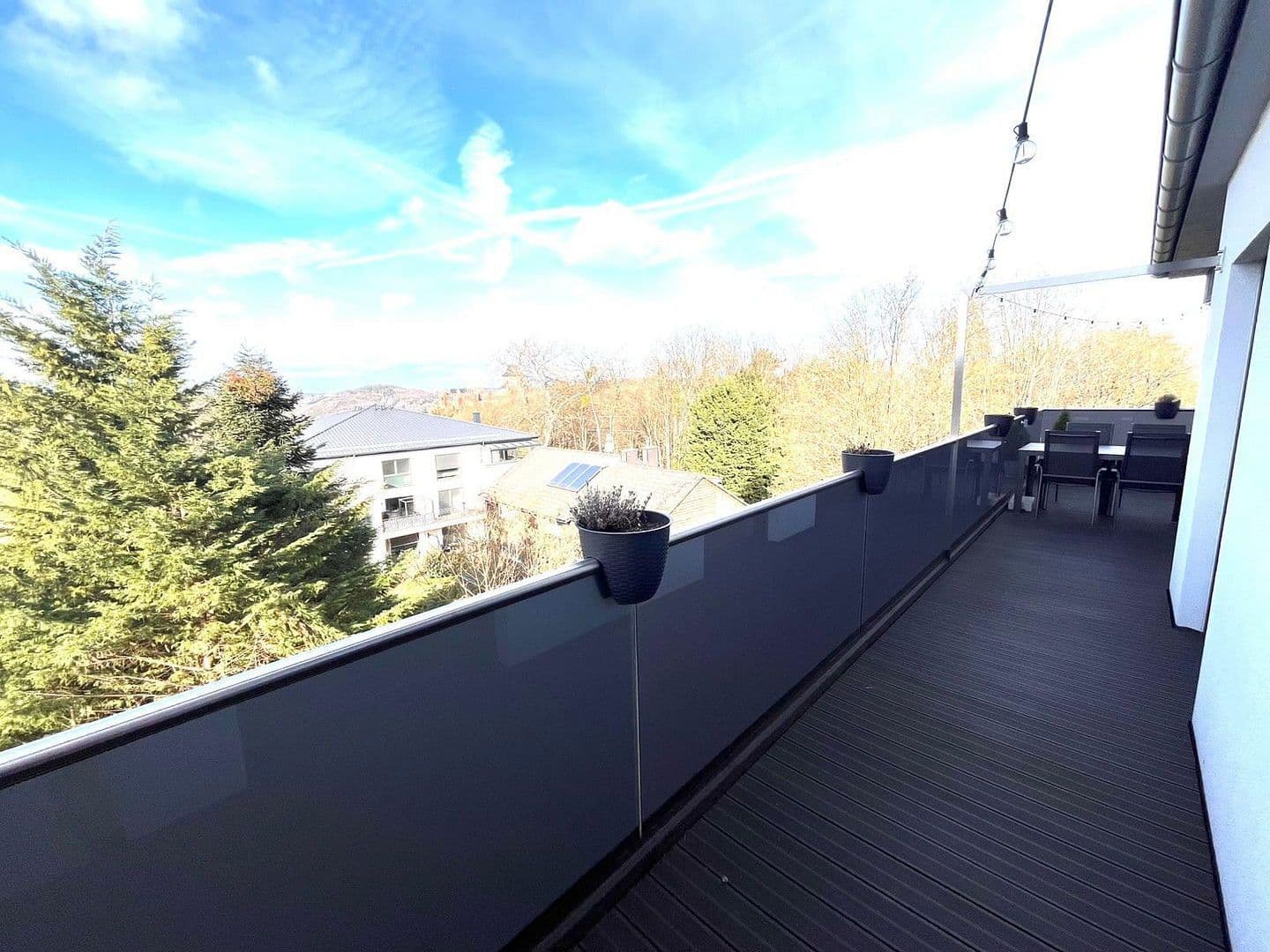 2 bedroom with open-plan kitchen flat to rent, 93 m², Nideggen, North Rhine-Westphalia 2 bedroom with open-plan kitchen flat to rent, 93 m², Nideggen, North Rhine-Westphalia