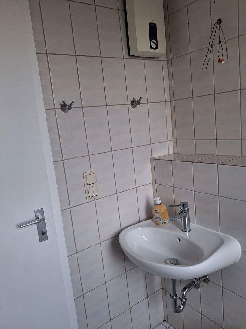 2 bedroom flat to rent, 68 m², Kölner Straße 137, Leverkusen, North Rhine-Westphalia 2 bedroom flat to rent, 68 m², Kölner Straße 137, Leverkusen, North Rhine-Westphalia