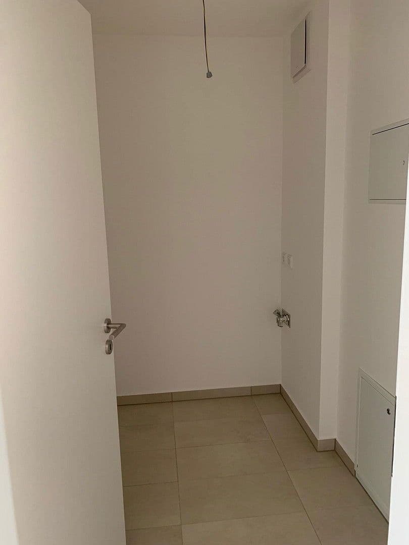 3 bedroom flat to rent, 77 m², Langbeinstraße 1-3, Radeberg, Saxony 3 bedroom flat to rent, 77 m², Langbeinstraße 1-3, Radeberg, Saxony