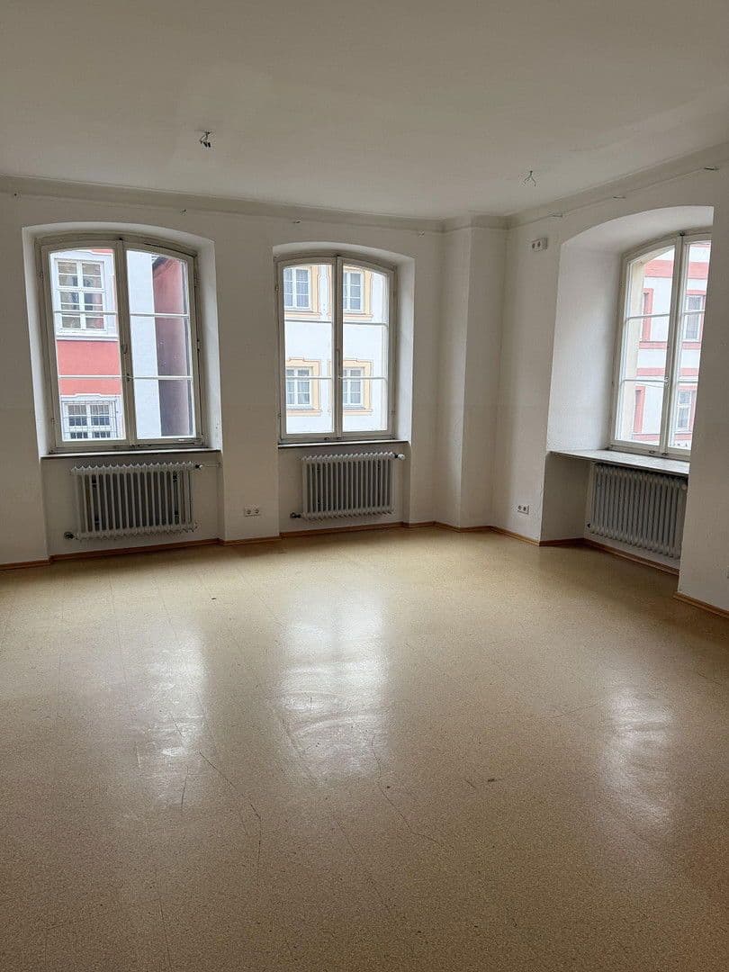 6 bedroom flat to rent, 136 m², Spitalstrasse 17, Ellwangen (Jagst), Baden-Württemberg 6 bedroom flat to rent, 136 m², Spitalstrasse 17, Ellwangen (Jagst), Baden-Württemberg