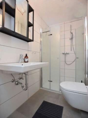 Studio flat for sale, 35 m², Alexanderstraße 61, Stuttgart, Baden-Württemberg Studio flat for sale, 35 m², Alexanderstraße 61, Stuttgart, Baden-Württemberg