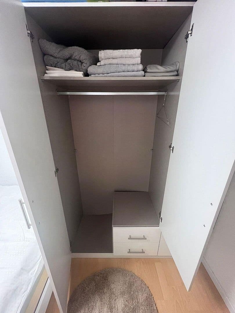 1 bedroom flat to rent, 10 m², Stuttgart, Baden-Württemberg 1 bedroom flat to rent, 10 m², Stuttgart, Baden-Württemberg