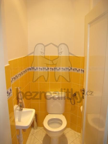 3 bedroom flat to rent, 69 m², Podolská, Prague, Prague 3 bedroom flat to rent, 69 m², Podolská, Prague, Prague