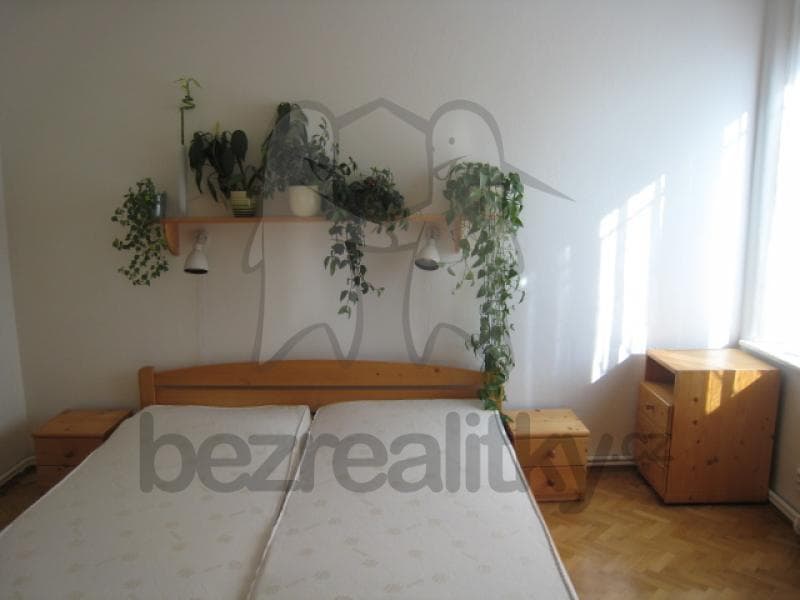 3 bedroom flat to rent, 69 m², Podolská, Prague, Prague 3 bedroom flat to rent, 69 m², Podolská, Prague, Prague