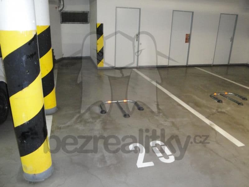 1 bedroom with open-plan kitchen flat to rent, 58 m², Podvinný mlýn, Prague, Prague 1 bedroom with open-plan kitchen flat to rent, 58 m², Podvinný mlýn, Prague, Prague