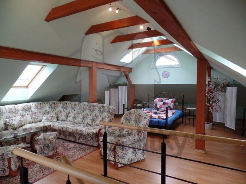 2 bedroom flat to rent, 114 m², Pod Bučinou, Řitka, Středočeský Region 2 bedroom flat to rent, 114 m², Pod Bučinou, Řitka, Středočeský Region