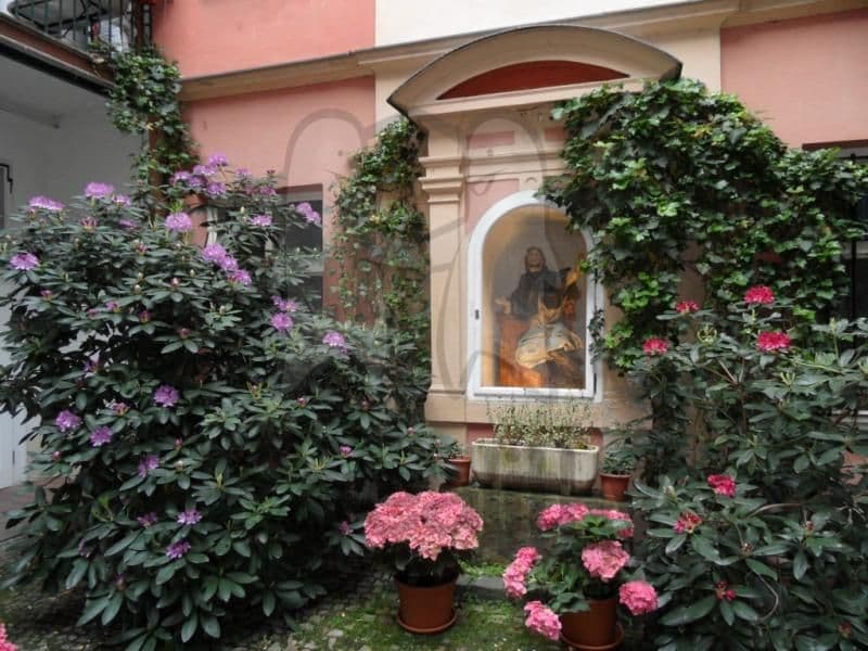 1 bedroom with open-plan kitchen flat to rent, 35 m², Liliová, Prague, Prague 1 bedroom with open-plan kitchen flat to rent, 35 m², Liliová, Prague, Prague