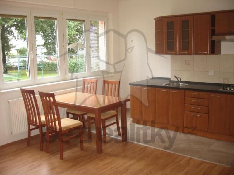 Studio flat to rent, 31 m², U Nových domů Ⅲ, Prague, Prague Studio flat to rent, 31 m², U Nových domů Ⅲ, Prague, Prague