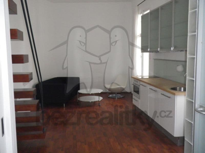 Small studio flat to rent, 37 m², Dlouhá, Prague, Prague Small studio flat to rent, 37 m², Dlouhá, Prague, Prague