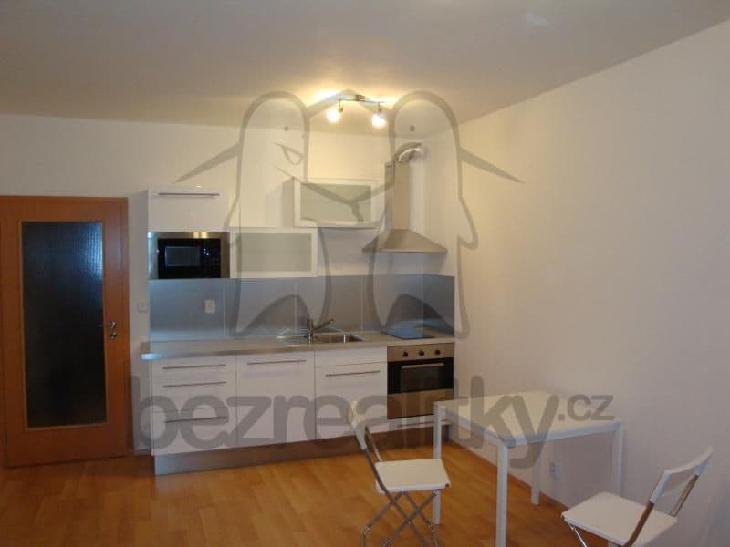 Studio flat to rent, 30 m², Prušánecká, Prague, Prague Studio flat to rent, 30 m², Prušánecká, Prague, Prague