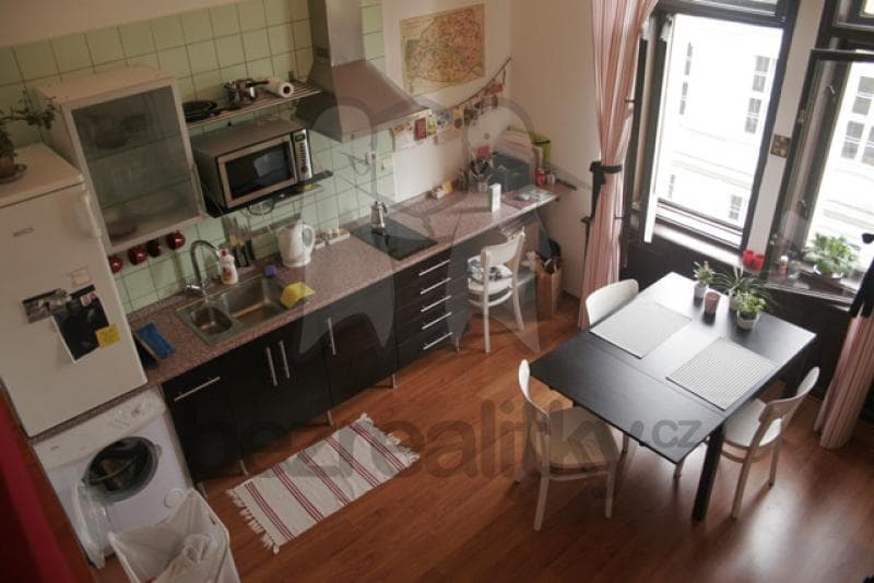 Small studio flat to rent, 24 m², Pernerova, Prague, Prague Small studio flat to rent, 24 m², Pernerova, Prague, Prague