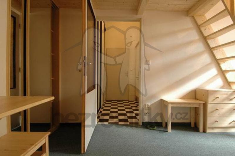 Studio flat to rent, 32 m², Rokycanova, Prague, Prague Studio flat to rent, 32 m², Rokycanova, Prague, Prague