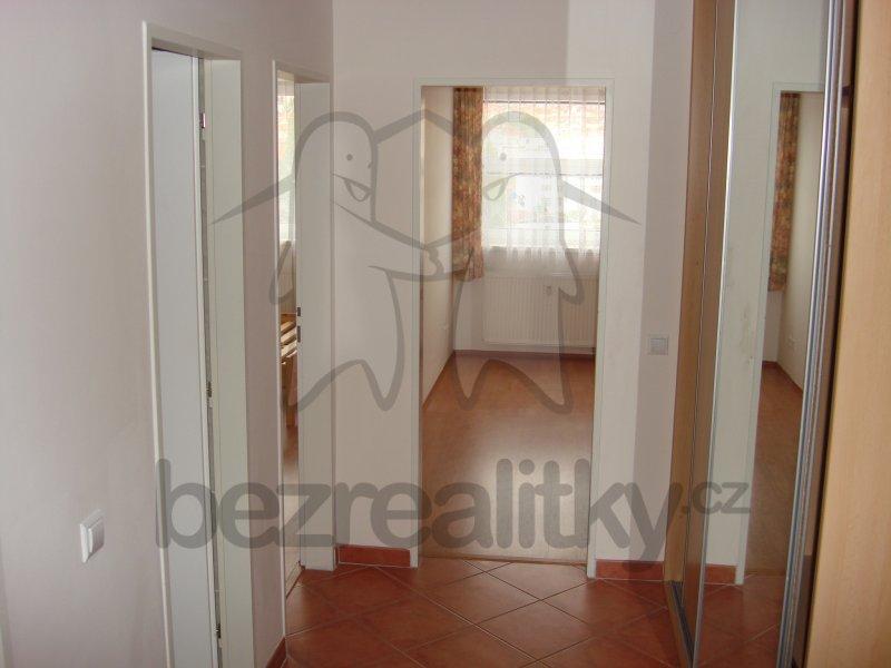 2 bedroom with open-plan kitchen flat to rent, 78 m², Kloboučnická, Prague, Prague