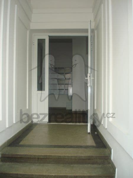 Studio flat to rent, 31 m², U Demartinky, Prague, Prague Studio flat to rent, 31 m², U Demartinky, Prague, Prague