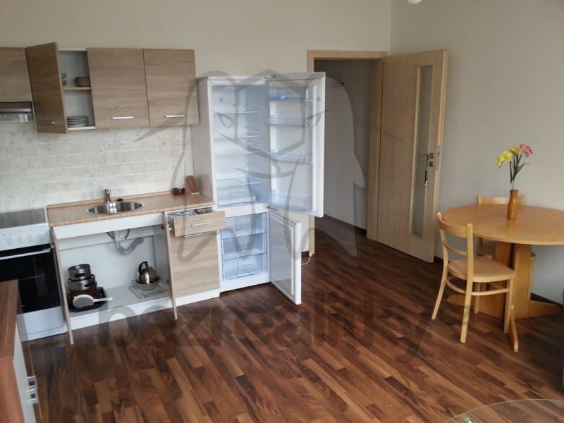 Studio flat to rent, 33 m², Kestřanská, Prague, Prague Studio flat to rent, 33 m², Kestřanská, Prague, Prague