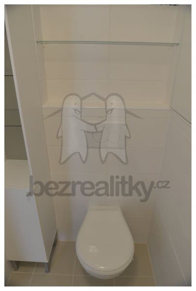 Studio flat to rent, 33 m², Písečná, Prague, Prague Studio flat to rent, 33 m², Písečná, Prague, Prague