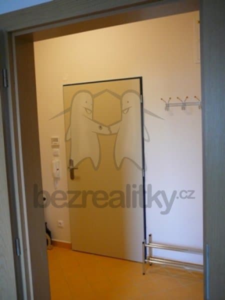 Small studio flat to rent, 34 m², Českomoravská, Prague, Prague Small studio flat to rent, 34 m², Českomoravská, Prague, Prague